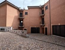 Foto Cometa 27 — Vierfamilienvilla zum Verkauf in Albano Laziale