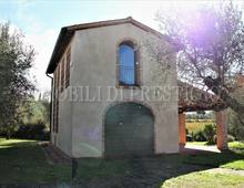 Einfamilienhaus zum Verkauf in Palaia Usiglian Del Vescovo