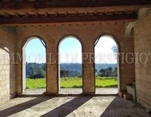 Splendido Casale Da Ultimare Immerso nel Verde delle Colline Pisane della Valdera