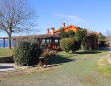 Fattoria delle Tartarughe. Incantevole Villa sul Lago