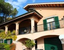 Villa zum Verkauf in Sacrofano