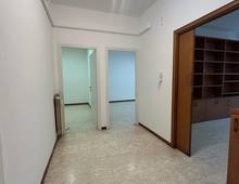 Affittasi appartamento uso studio professionale