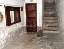 Interno palazzo — Apartment for sale in Poggio Nativo, Monte Santa Maria