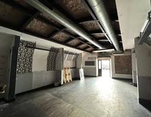 Interno non residenziale — Shop for rent in Roma, Testaccio