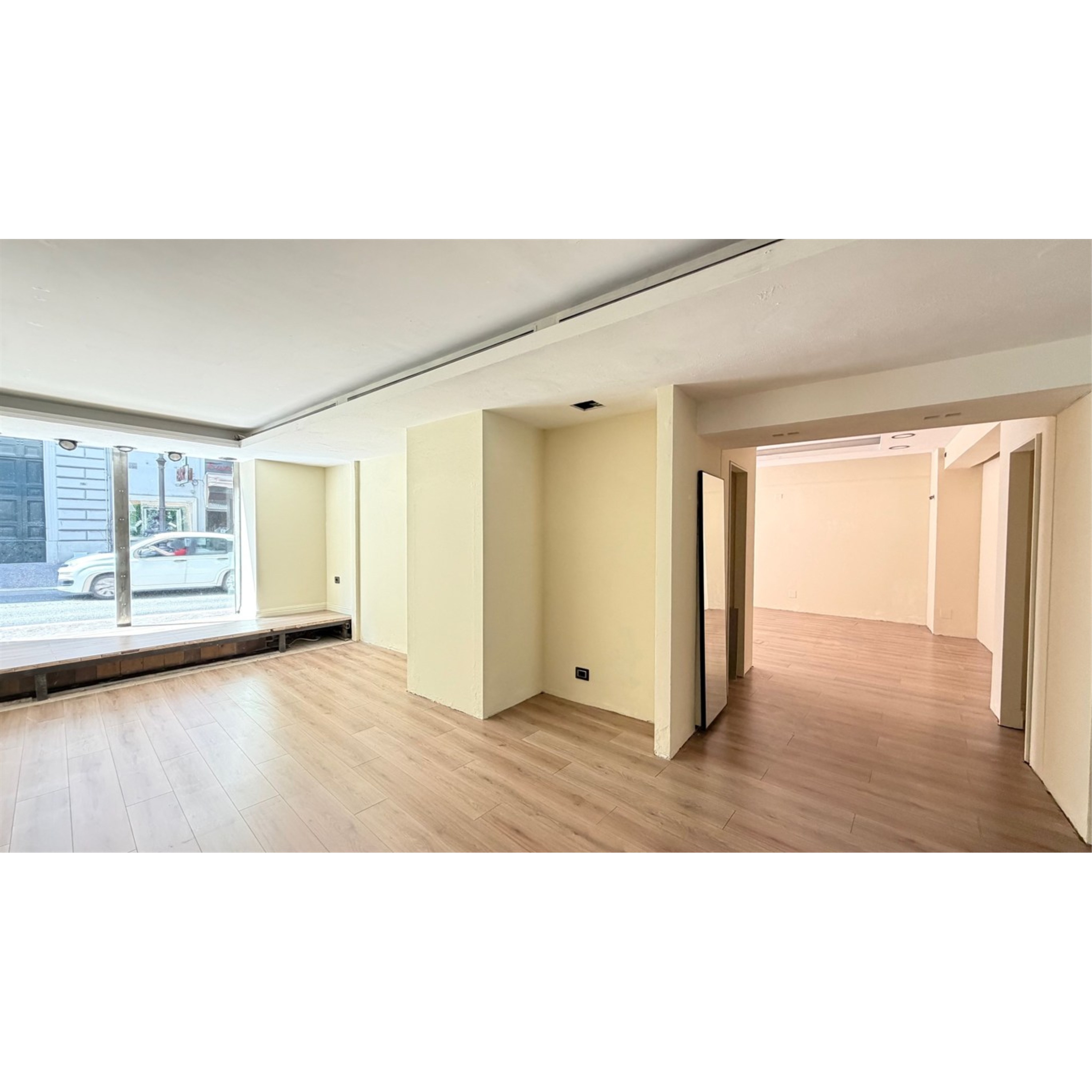 Foto Cometa 6 — Shop for rent in Albano Laziale Centre
