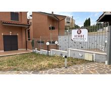 Foto Cometa 2 — Four-family villa for sale in Albano Laziale