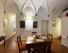 Apartment for sale in Rome Rione Regola