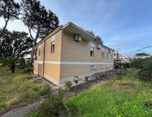 Villa Franca, a Pochi Passi dal Mare