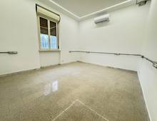 Foto Cometa 10 — Commercial property for sale in Rome