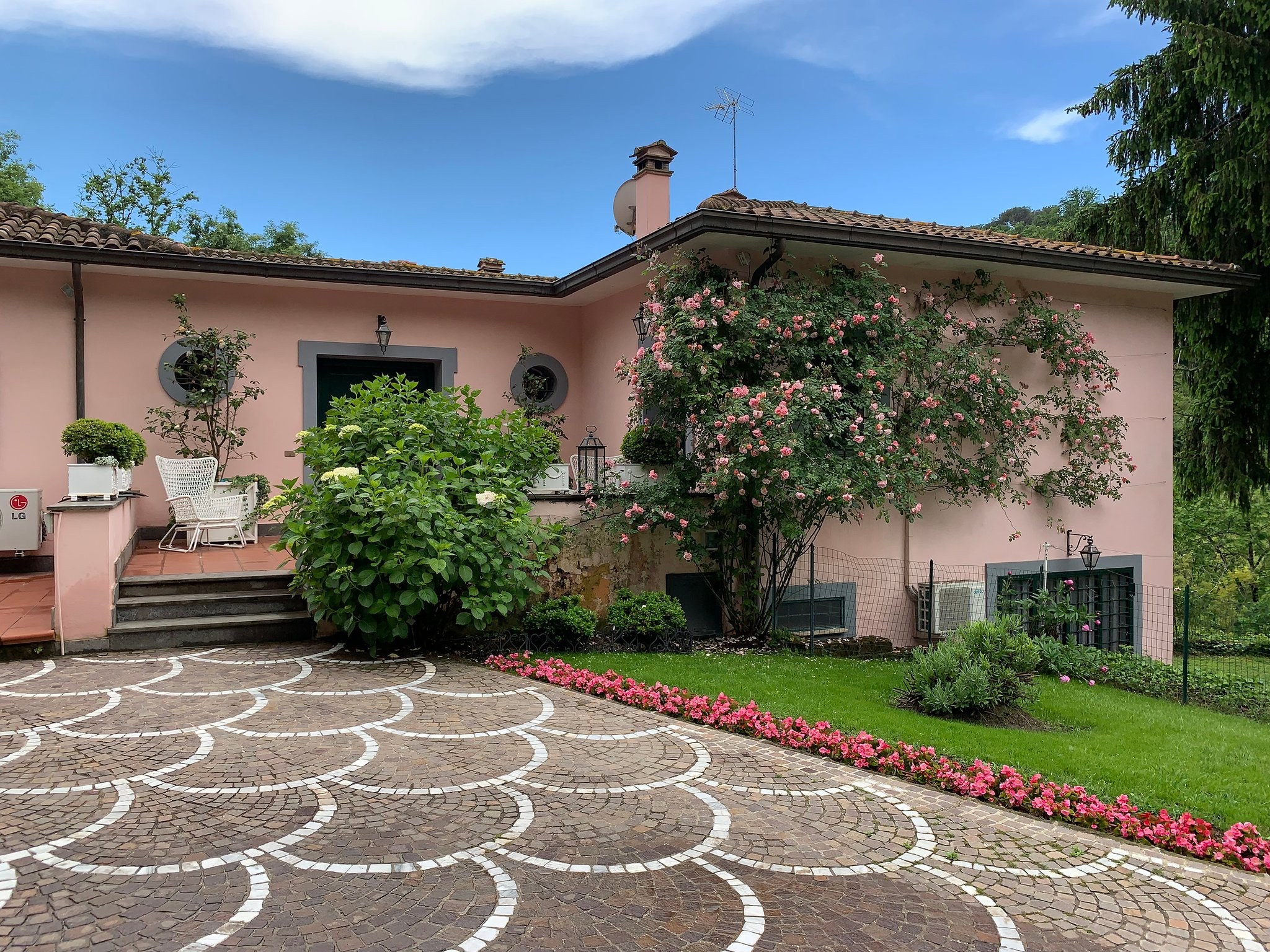 Villa Matilda. Bellissima Dimora Unifamiliare