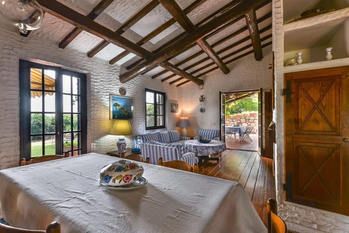 Villa for sale in Campo nell'Elba