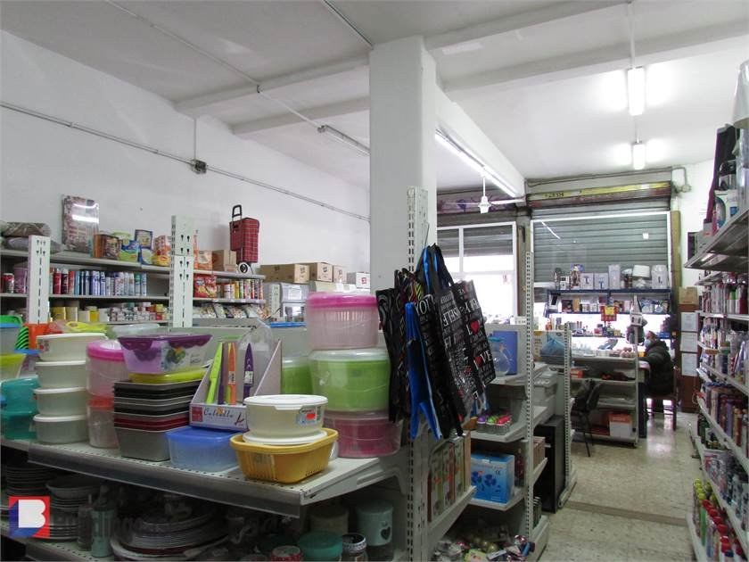 Negozio in vendita a Roma San Lorenzo