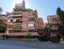 Facciata — Apartamento en venta en Roma, Camilluccia - Farnesina