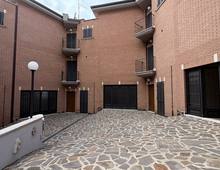 Foto Cometa 28 — Villa de cuatro familias en venta en Albano Laziale