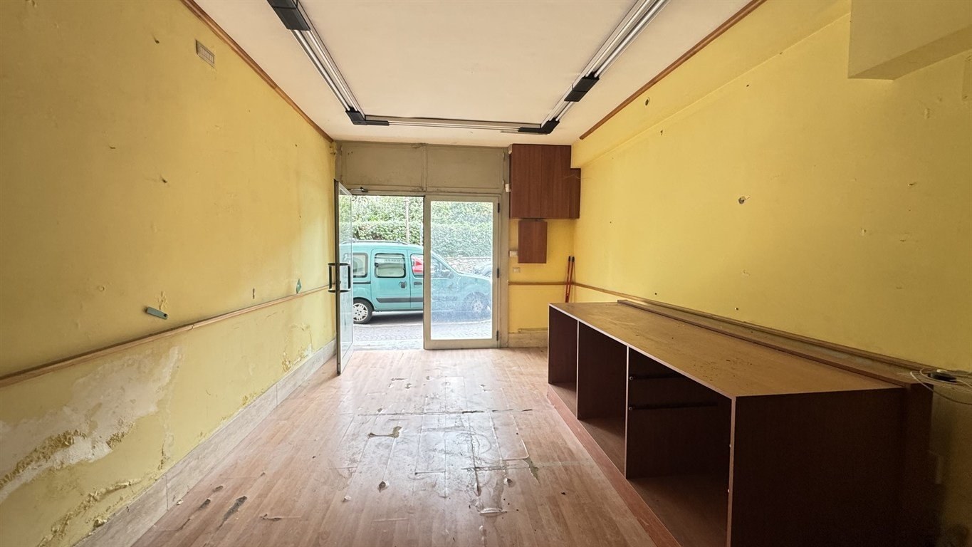 Foto Cometa 3 — Tienda en alquiler en Albano Laziale Centro