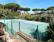 Bellissima Abitazione in Complesso Residenziale con Parco, Piscina, Tennis
