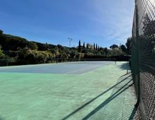 Bellissima Abitazione in Complesso Residenziale con Parco, Piscina, Tennis