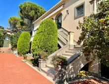 Splendida Villa Incastonata sulla Prima Collina di Silvi, Perla dell’Adriatico