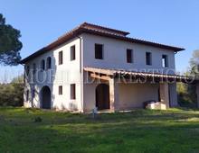 Casa independiente en venta en Palaia Usiglian Del Vescovo