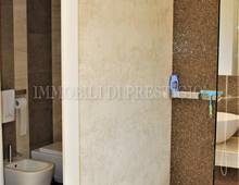Bellissima Abitazione in Posizione Unica, Lussuosamente Restaurata ed Arredata