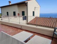 Prestigioso appartamento sul mare