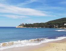 Appartamento con ampia terrazza a 50mt dalla spiaggia