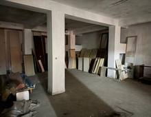 Ampio Locale Open Space (Piano S3) – Zona Roma (Via degli Olmi)