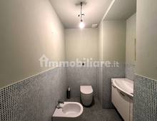 Bagno — Appartement en vente à Roma, Parioli