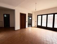 Foto Cometa 18 — Villa pour quatre familles à vendre à Albano Laziale