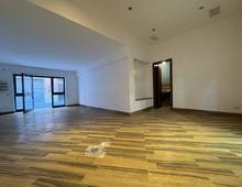 Foto Cometa 4 — Local commercial à vendre à Albano Laziale