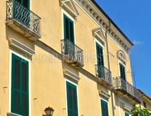 Palazzetto delle Torri. Bellissimo Edificio Storico