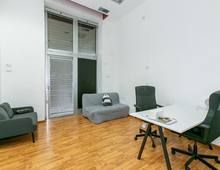 Plus à vendre à Rome
