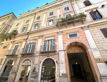 Facciata — Appartamento in vendita a Roma Pantheon
