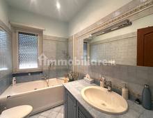 Bagno — Appartamento in vendita a Roma Pietralata