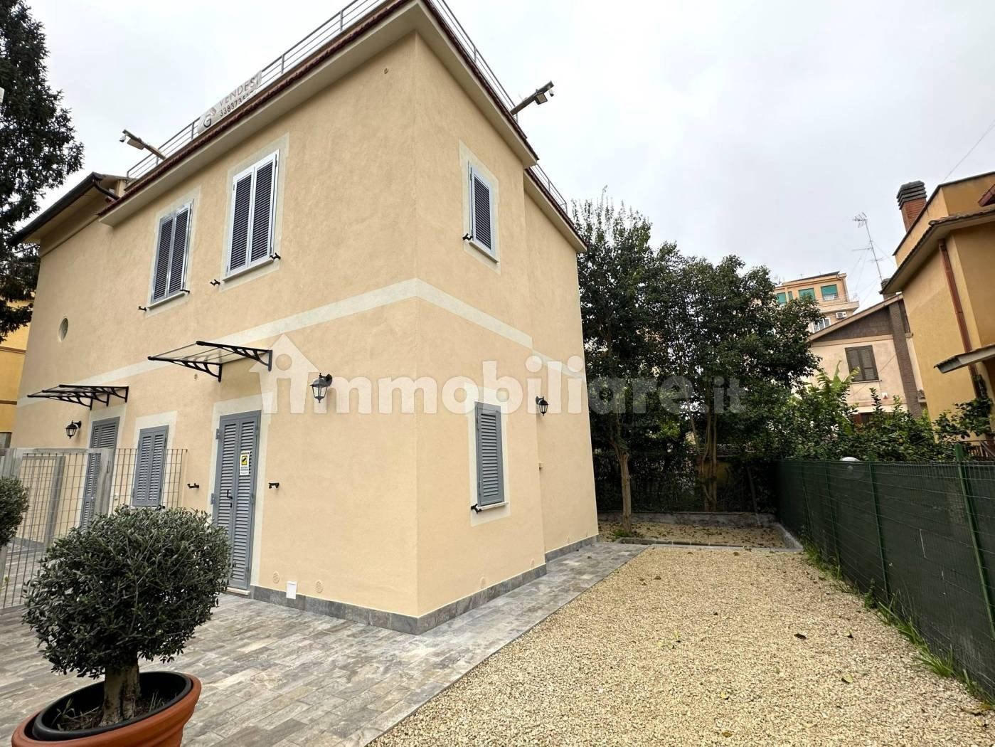 Facciata — Appartamento in vendita a Roma Monte Mario - Trionfale