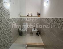 Bagno — Appartamento in affitto a Roma Salario - Porta Pia