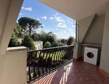 Terrazzo — Apartamento para alugar no CENTRO DA CIDADE de Albano Laziale (VIA CAVOUR)