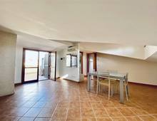 Foto Cometa 3 — Apartamento para alugar em Marino Santa Maria Delle Mole