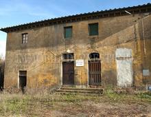 Moradia isolada à venda em Palaia Usiglian Del Vescovo