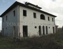 Moradia isolada à venda em Palaia Usiglian Del Vescovo