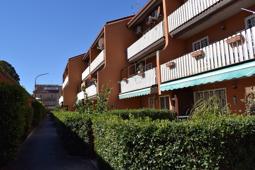 Moradia à venda em Roma Torre Angela