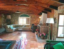 PUNTA DEL LAGO - Villa indipendente con grande parco privato