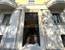 Facciata — Квартира — продажа, Roma, Trieste - Coppedè
