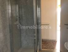 bagno 1 — Квартира — аренда, Pomezia, Santa Palomba