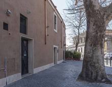 Facciata — Магазин — аренда, Roma, Testaccio