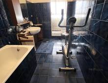 Bellissima Abitazione in Complesso Residenziale con Parco, Piscina, Tennis