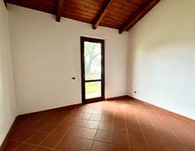 Villa in Bifamilare in Stile Toscano